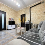 Дава се под наем Тристаен апартамент в Бургас, Център - 80 кв.м за 459 € - Снимка #1