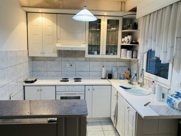 Тристаен апартамент в Бургас, Братя Миладинови - 104 кв.м за 1312 €/кв.м - Снимка #1