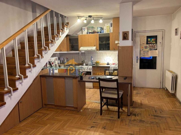 Мезонет в Пловдив, Въстанически - 140 кв.м за 1000 €/кв.м - Снимка #1