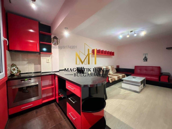 Дава се под наем Тристаен апартамент в Бургас, Изгрев - 85 кв.м за 459 € - Снимка #1