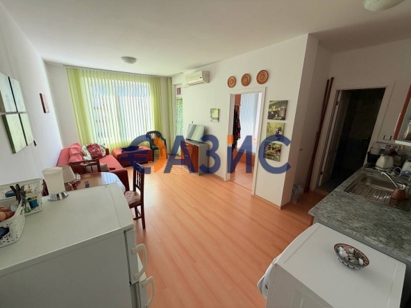 Двустаен апартамент в к.к. Слънчев бряг - 48 кв.м за 494 €/кв.м - Снимка #1