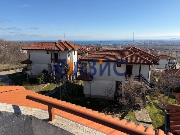 Тристаен апартамент в с. Кошарица, Област Бургас - 103 кв.м за 488 €/кв.м - Снимка #1