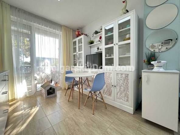 Двустаен апартамент в к.к. Слънчев бряг - 43 кв.м за 771 €/кв.м - Снимка #1