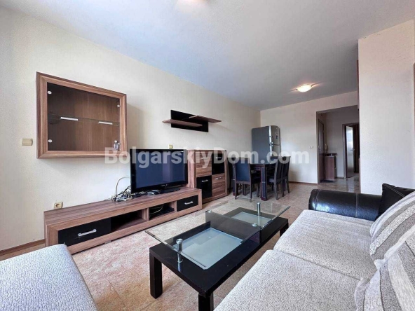 Тристаен апартамент в Несебър - 107 кв.м за 501 €/кв.м - Снимка #1