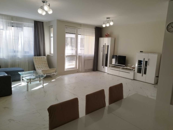 Дава се под наем Тристаен апартамент в София, Надежда 2 - 96 кв.м за 797.64 € - Снимка #1