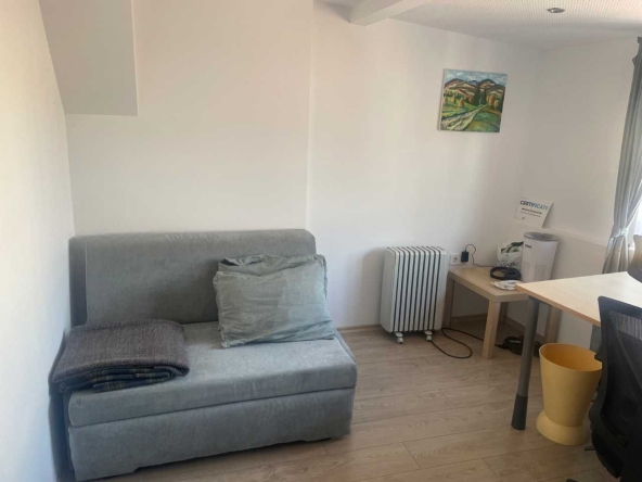 Дава се под наем Ателие в София, Докторски паметник - 20 кв.м за 278.97 € - Снимка #1