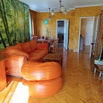 Дава се под наем Двустаен апартамент в София, Гоце Делчев - 82 кв.м за 707.88 € - Снимка #1