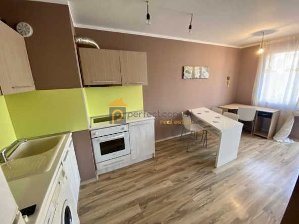 Дава се под наем Двустаен апартамент в Пловдив, Мараша - 70 кв.м за 458.49 € - Снимка #1