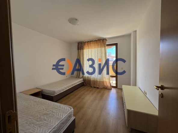 Тристаен апартамент в с. Кошарица, Област Бургас - 102 кв.м за 462 €/кв.м - Снимка #1