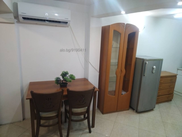 Дава се под наем Едностаен апартамент в Варна, Цветен квартал - 25 кв.м за 298.86 € - Снимка #1