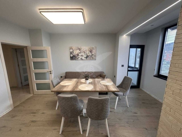 Дава се под наем Многостаен апартамент в Айтос - 100 кв.м за 598.23 € - Снимка #1