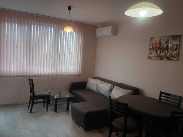 Дава се под наем Тристаен апартамент в София, Люлин 9 - 90 кв.м за 648.21 € - Снимка #1