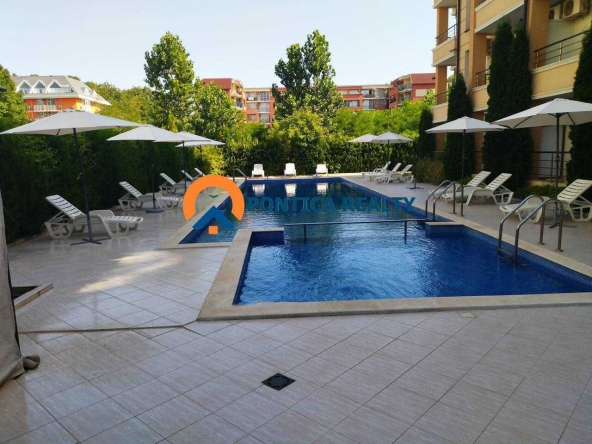 Двустаен апартамент в к.к. Слънчев бряг - 55 кв.м за 714 €/кв.м - Снимка #1