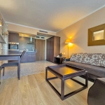 Двустаен апартамент в к.к. Слънчев бряг - 89 кв.м за 573 €/кв.м - Снимка #1