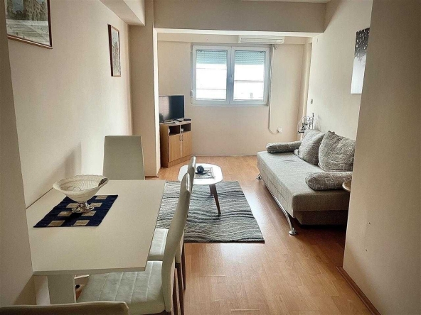 Дава се под наем Двустаен апартамент в София, Малинова долина - 65 кв.м за 510 € - Снимка #1