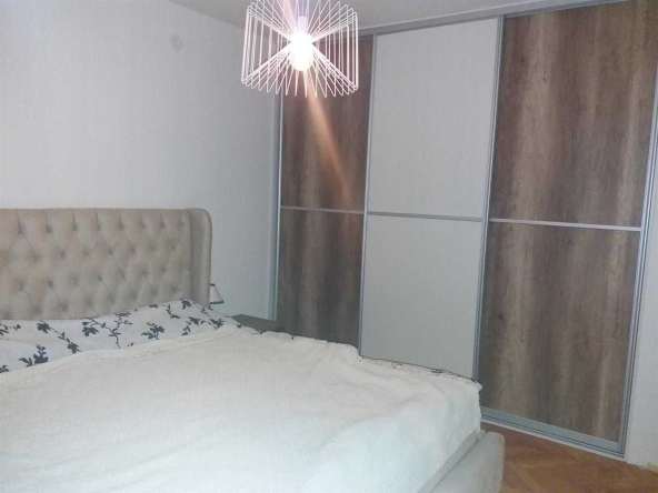 Дава се под наем Двустаен апартамент в София, Оборище - 70 кв.м за 510 € - Снимка #1