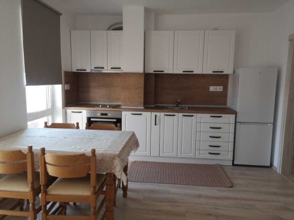 Двустаен апартамент в Пловдив, Тракия - 72 кв.м за 779 €/кв.м - Снимка #1