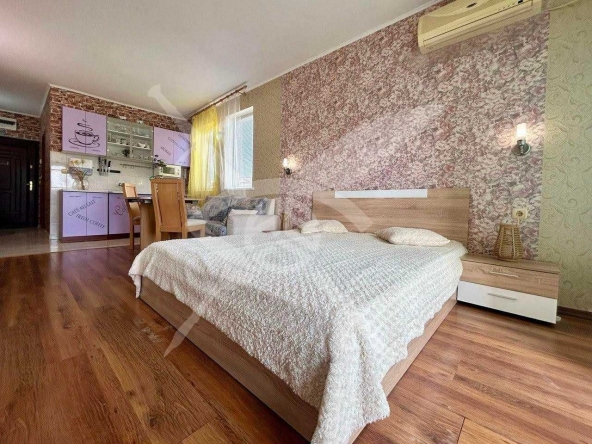 Едностаен апартамент в к.к. Слънчев бряг - 56 кв.м за 556 €/кв.м - Снимка #1