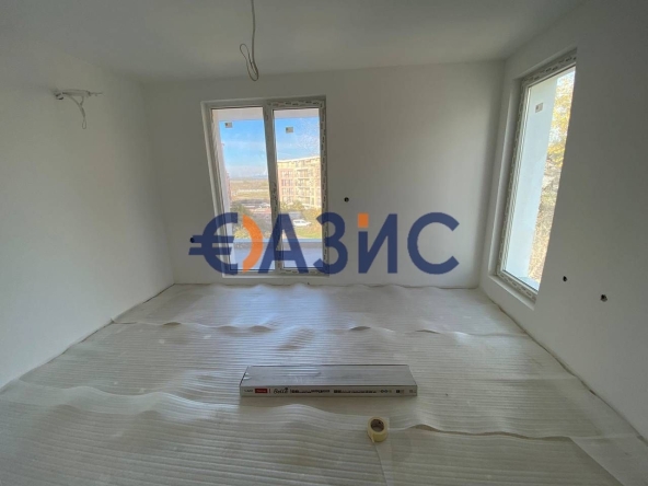 Едностаен апартамент в к.к. Слънчев бряг - 37 кв.м за 833 €/кв.м - Снимка #1