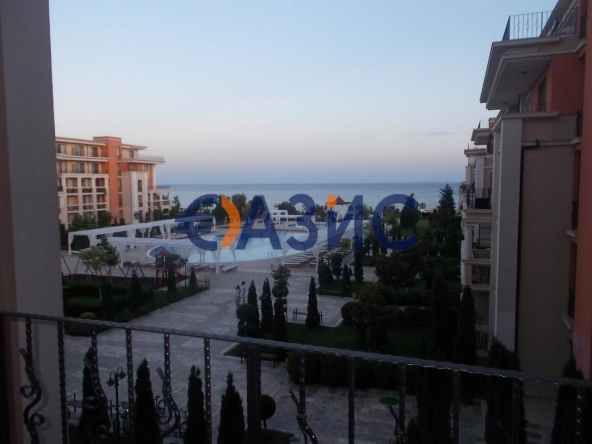 Тристаен апартамент в Свети Влас - 106 кв.м за 1042 €/кв.м - Снимка #1