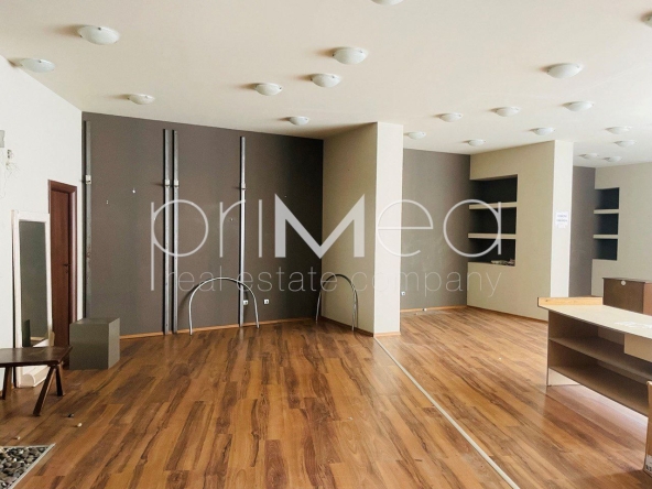 Магазин в Бургас, Лазур - 278 кв.м за 1439 €/кв.м - Снимка #1