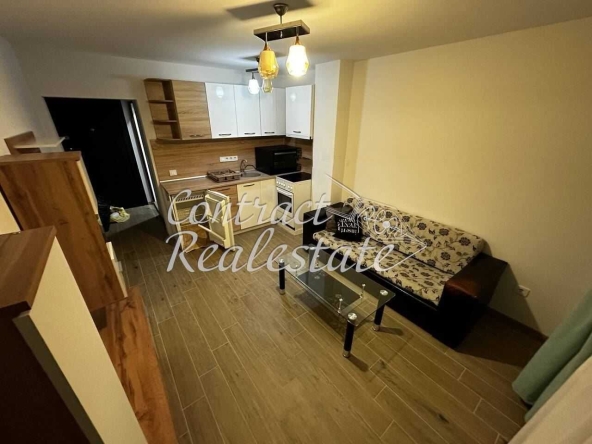 Дава се под наем Двустаен апартамент в Варна, Левски - 53 кв.м за 418.71 € - Снимка #1