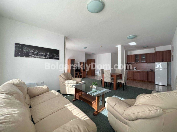 Дава се под наем Двустаен апартамент в Ахелой - 80 кв.м за 105233.4 € - Снимка #1