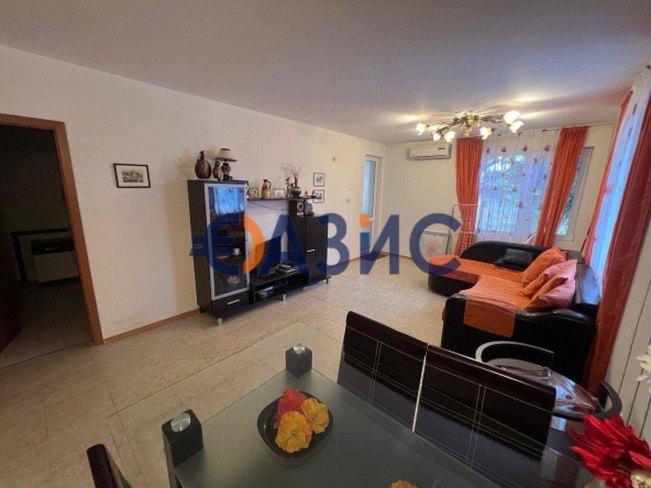 Двустаен апартамент в Свети Влас - 70 кв.м за 612 €/кв.м - Снимка #1