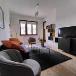 Дава се под наем Тристаен апартамент в София, Лозенец - 100 кв.м за 1077.12 € - Снимка #1