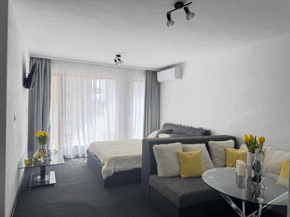 Дава се под наем Едностаен апартамент в Несебър - 46 кв.м за 348.84 € - Снимка #1