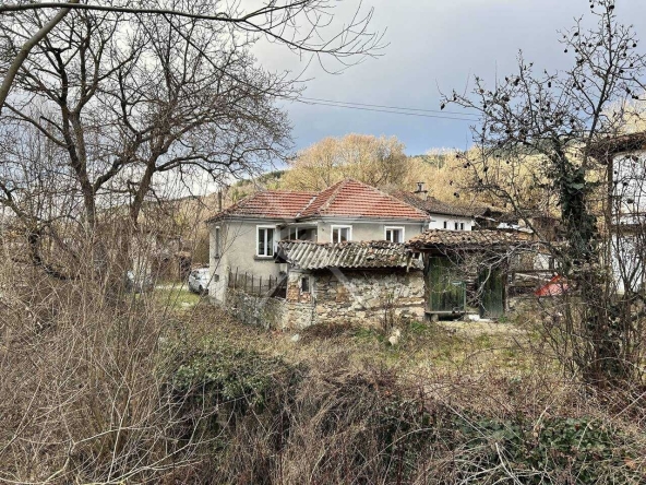 Къща в с. Свежен, Област Пловдив - 61 кв.м за 376 €/кв.м - Снимка #1