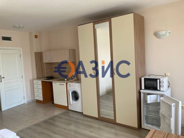 Едностаен апартамент в к.к. Слънчев бряг - 42 кв.м за 704 €/кв.м - Снимка #1