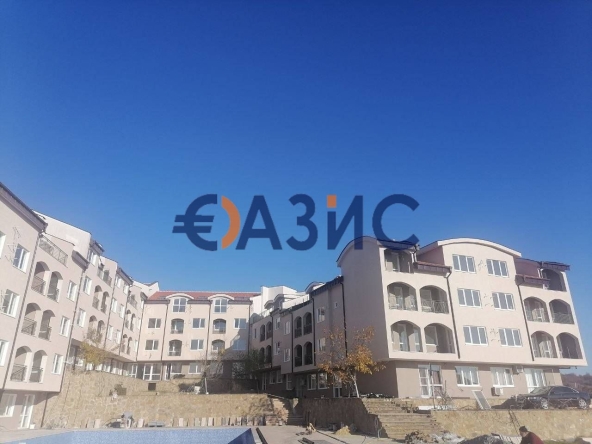 Двустаен апартамент в к.к. Слънчев бряг - 63 кв.м за 615 €/кв.м - Снимка #1