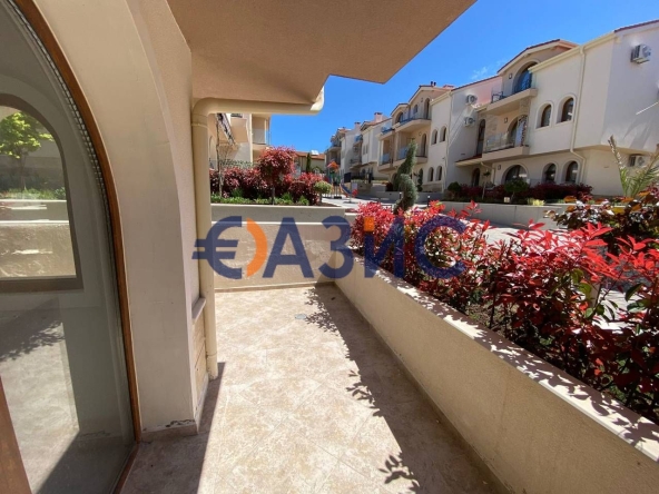 Двустаен апартамент в с. Кошарица, Област Бургас - 57 кв.м за 698 €/кв.м - Снимка #1
