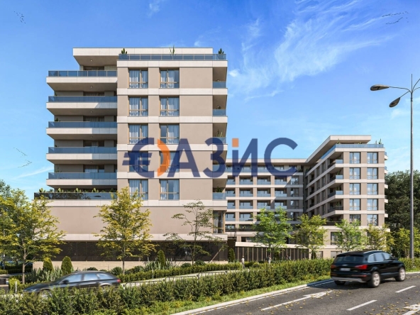 Тристаен апартамент в Бургас, Център - 235 кв.м за 1018 €/кв.м - Снимка #1