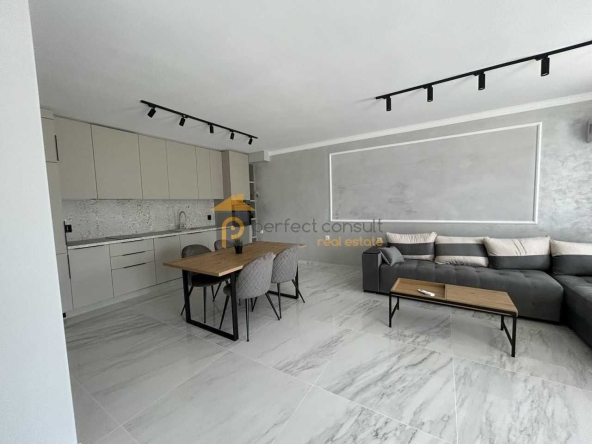 Дава се под наем Двустаен апартамент в Пловдив, Христо Смирненски - 70 кв.м за 650 € - Снимка #1