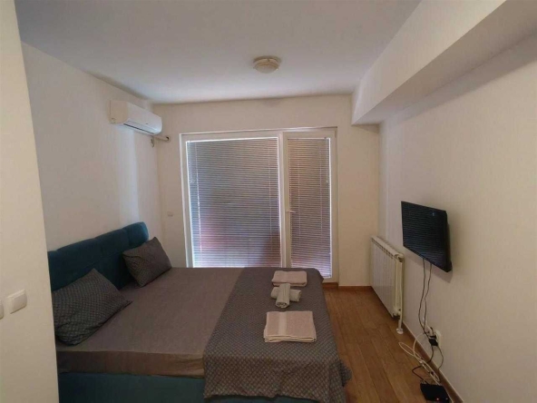 Дава се под наем Едностаен апартамент в Пловдив, Център - 38 кв.м за 163.2 € - Снимка #1