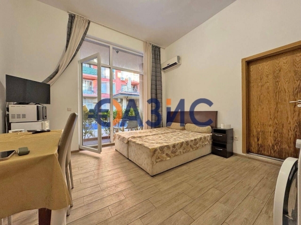 Едностаен апартамент в к.к. Слънчев бряг - 37 кв.м за 772 €/кв.м - Снимка #1
