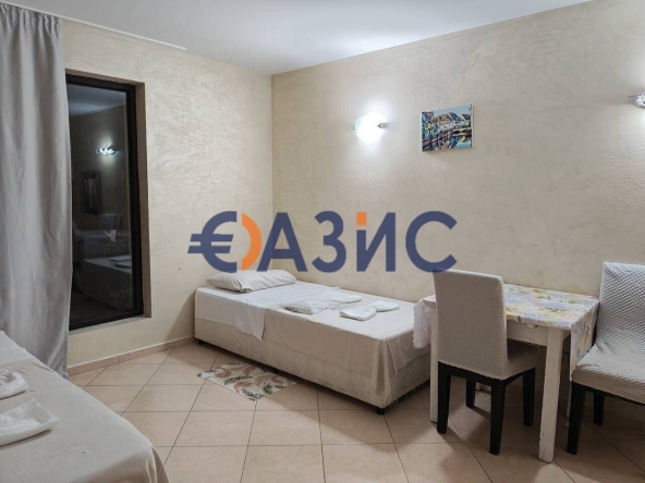 Едностаен апартамент в к.к. Слънчев бряг - 53 кв.м за 749 €/кв.м - Снимка #1