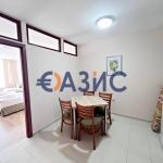 Двустаен апартамент в к.к. Слънчев бряг - 69 кв.м за 587 €/кв.м - Снимка #1