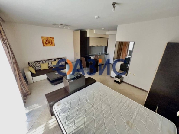 Едностаен апартамент в к.к. Слънчев бряг - 42 кв.м за 808 €/кв.м - Снимка #1