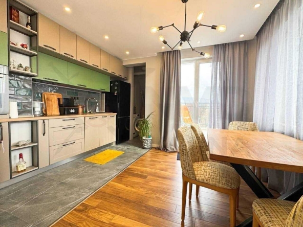 Дава се под наем Двустаен апартамент в Варна, Виница - 70 кв.м за 698.19 € - Снимка #1