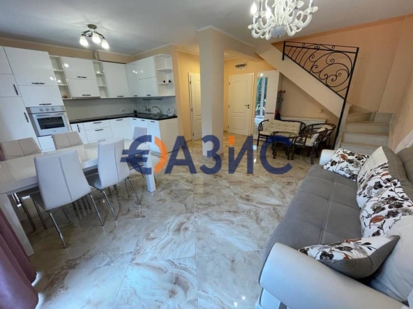 Тристаен апартамент в к.к. Слънчев бряг - 99 кв.м за 1056 €/кв.м - Снимка #1