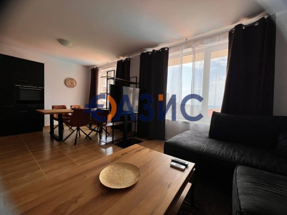 Тристаен апартамент в Свети Влас - 118 кв.м за 670 €/кв.м - Снимка #1