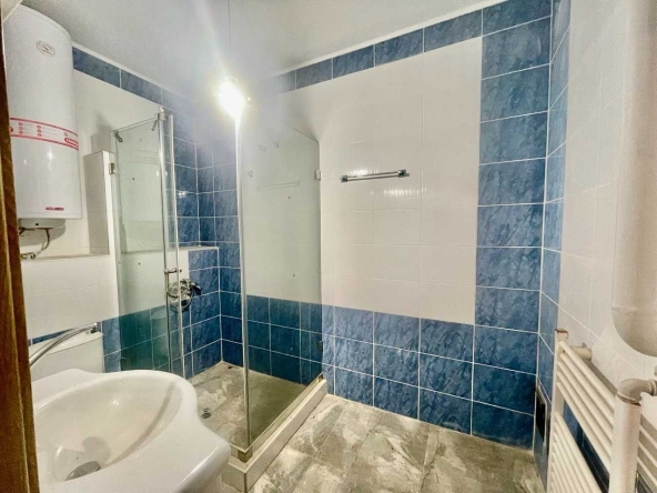 Тристаен апартамент в Варна, Галата - 80 кв.м за 1250 €/кв.м - Снимка #1