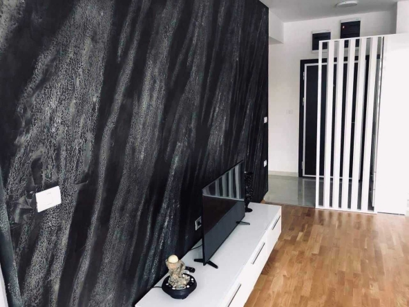 Дава се под наем Двустаен апартамент в Бургас, Славейков - 50 кв.м за 219.3 € - Снимка #1