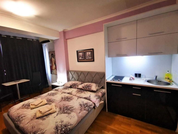 Дава се под наем Едностаен апартамент в Пловдив, Южен - 39 кв.м за 183.6 € - Снимка #1