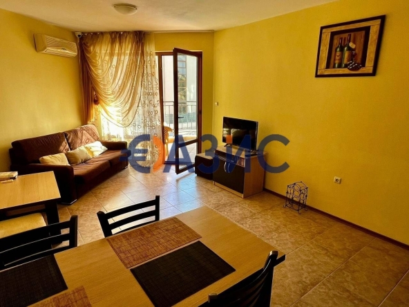 Двустаен апартамент в к.к. Слънчев бряг - 72 кв.м за 931 €/кв.м - Снимка #1