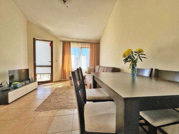 Двустаен апартамент в к.к. Слънчев бряг - 52 кв.м за 1058 €/кв.м - Снимка #1