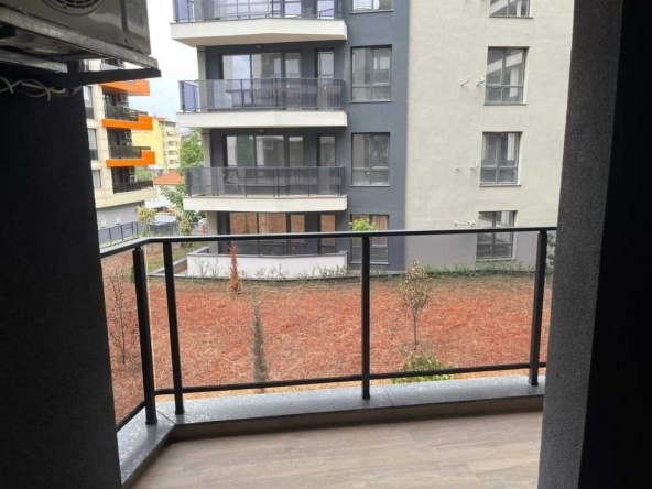 Дава се под наем Двустаен апартамент в Пловдив, Въстанически - 68 кв.м за 400 € - Снимка #1